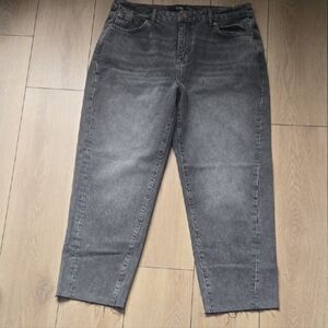 NWT Own. Twistleg Mom Jeans Sz 32 X 30